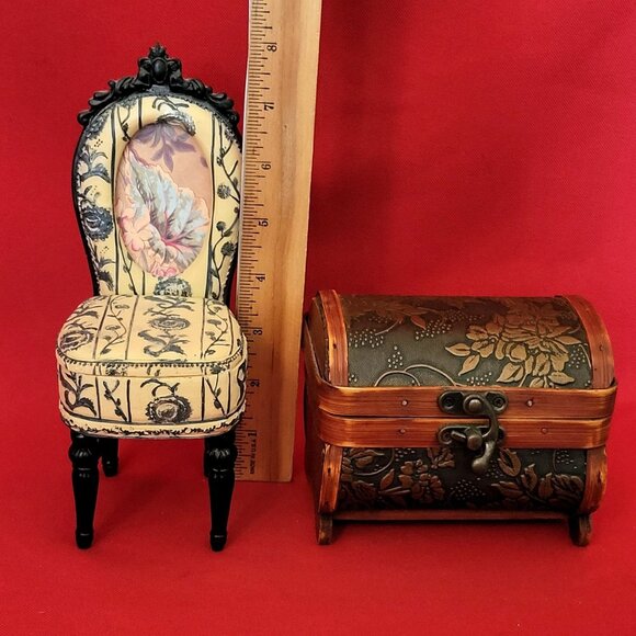 Collectors, Chair and Chest Trinket Boxes, See Measurments - Picture 1 of 9